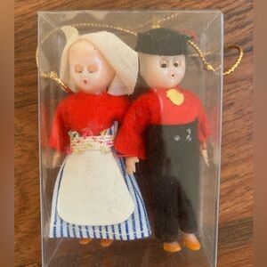Vintage Dutch Dolls Couple Plastic With Sleeping Eyes  3" Pair Girl Guy